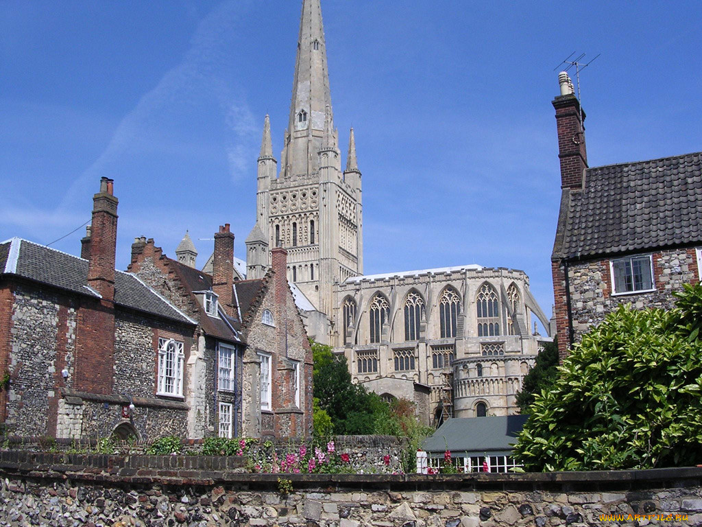 Норидж. Норидж Великобритания. Норвич Англия. Норвич город в Англии. Norwich Cathedral, Norfolk, England.